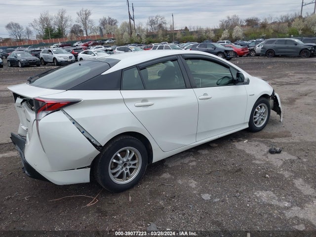 Toyota Prius Two 2017 JTDKBRFU2H3049762 Image 4