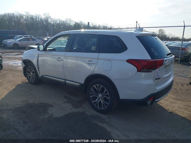 Mitsubishi Outlander Es 2017 JA4AZ2A31HZ014733 Image 3