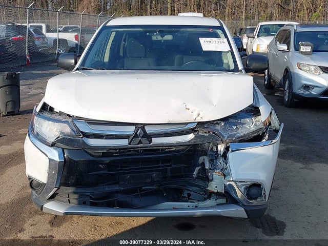Mitsubishi Outlander Es 2017 JA4AZ2A31HZ014733 Image 6