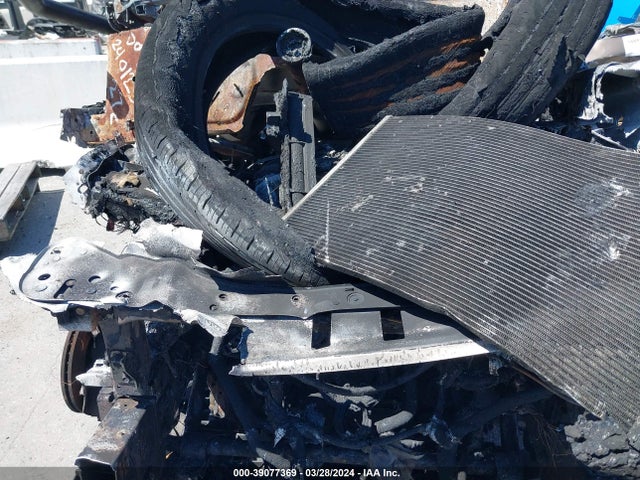 2017 JAGUAR F-PACE SADCS2BV9HA061840 Photo 9