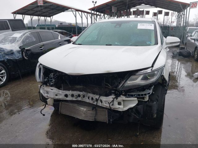 5LMCJ3D9XHUL01764 Lincoln Mkc Reserve