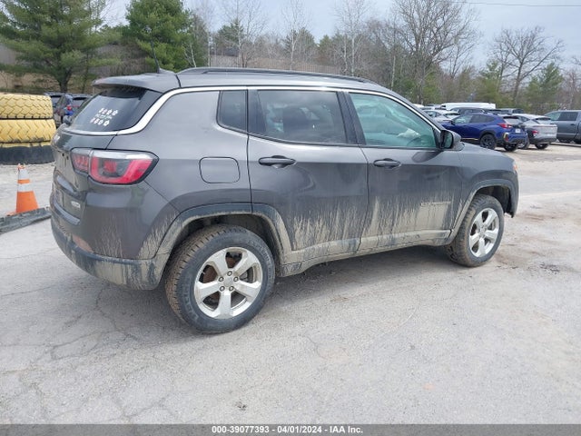 Jeep Compass Latitude 4x4 2018 3C4NJDBB5JT200059 Image 4