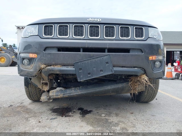 Jeep Compass Latitude 4x4 2018 3C4NJDBB5JT200059 Image 6