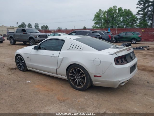 1ZVBP8CF2E5274763 Ford Mustang Gt Premium