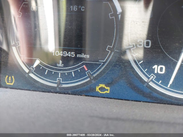 Jaguar XJ 2016 SAJWA1C77G8V97800 Image 15