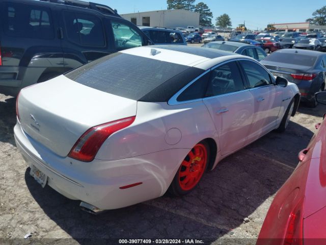 2016 JAGUAR XJ SAJWA1C77G8V97800 Photo 3