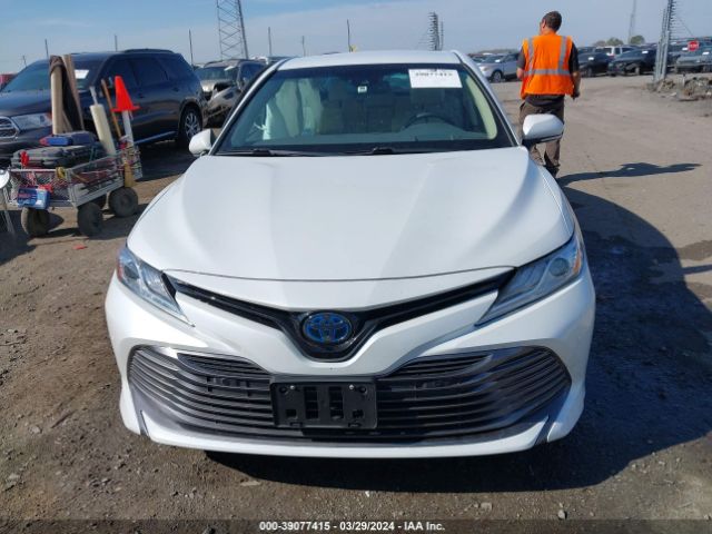 4T1B21HK5JU006641 Toyota Camry Hybrid Xle