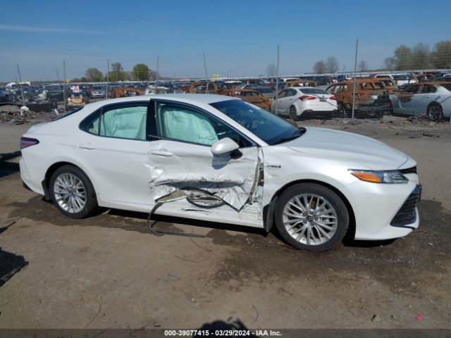 4T1B21HK5JU006641 Toyota Camry Hybrid Xle