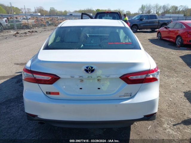 4T1B21HK5JU006641 Toyota Camry Hybrid Xle