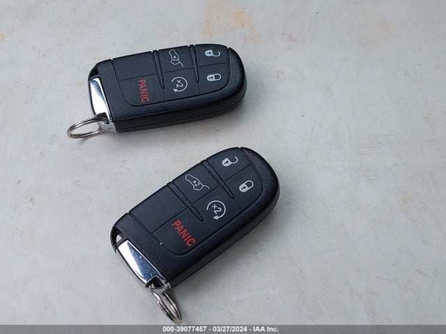 3C4NJDCB6JT298307 Jeep Compass Limited 4x4