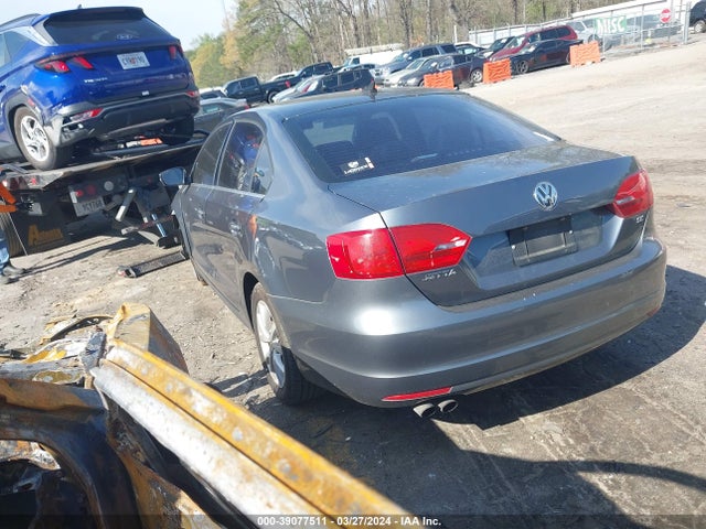 3VWD17AJ2EM356868 Volkswagen Jetta 1.8t Se
