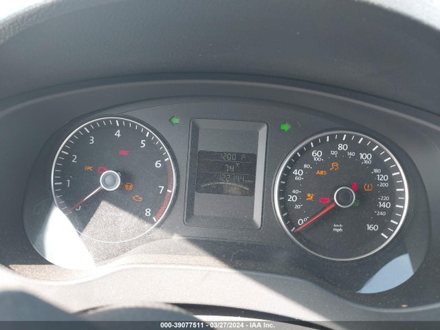 3VWD17AJ2EM356868 Volkswagen Jetta 1.8t Se