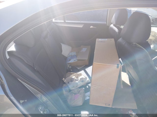 3VWD17AJ2EM356868 Volkswagen Jetta 1.8t Se