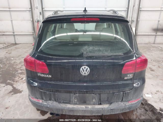 WVGBV7AX2HK010930 Volkswagen Tiguan 2.0t/2.0t S