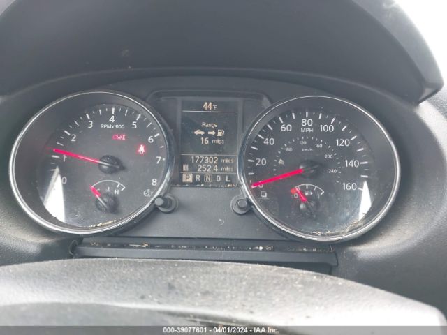 JN8AS5MV5EW717634 Nissan Rogue Select S