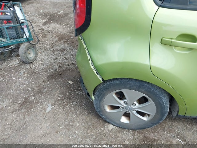KIA Soul 2015 KNDJN2A26F7813022 Image 12