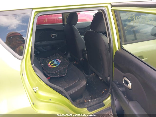 KIA Soul 2015 KNDJN2A26F7813022 Image 8