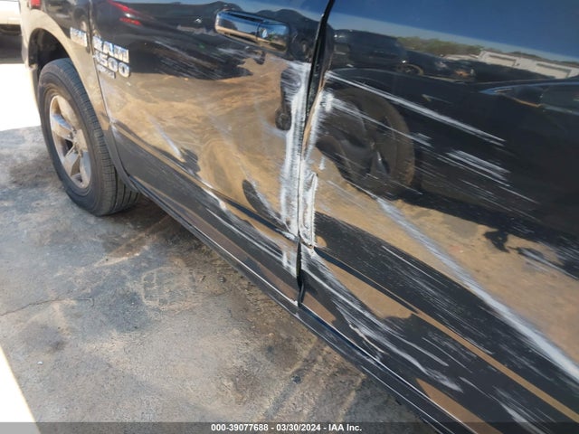 RAM 1500 Classic Slt  4x4 6'4 Box 2019 1C6RR7TT4KS696582 Image 18