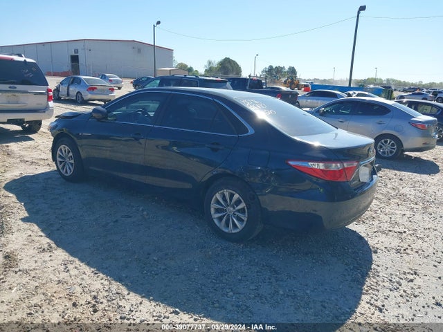 Toyota CAMRY LE 2015 4T4BF1FK9FR488096 Image 3