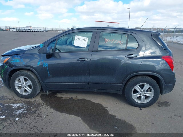 Chevrolet TRAX LS 2020 3GNCJKSB9LL196474 Image 14