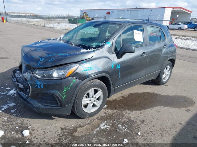 Chevrolet TRAX LS 2020 3GNCJKSB9LL196474 Image 2