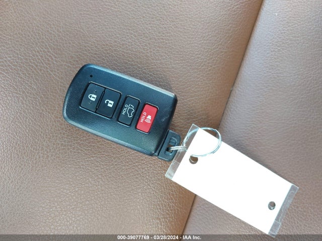 Toyota Rav4 Limited 2017 JTMDFREVXHD206777 Image 11