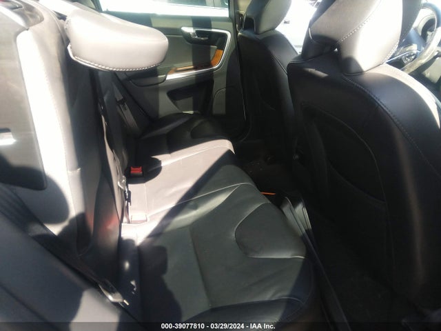 YV440MRU7H2212695 Volvo Xc60 T5 Inscription