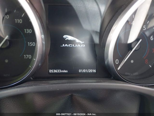 SAJAD4FX8JCP33435 Jaguar Xe 25t Premium