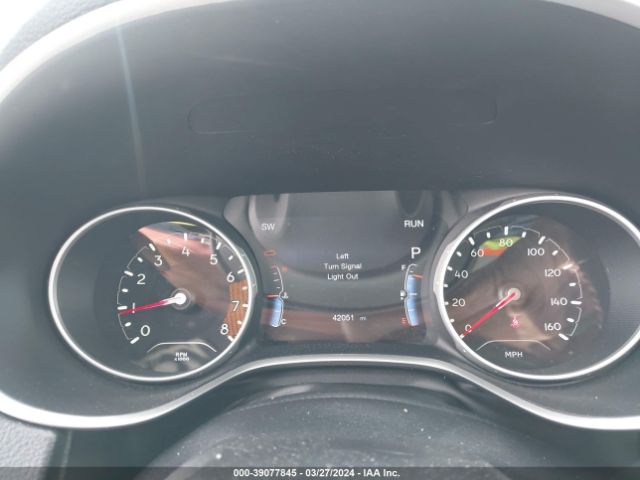 3C4NJDBB8JT107858 Jeep Compass Latitude 4x4