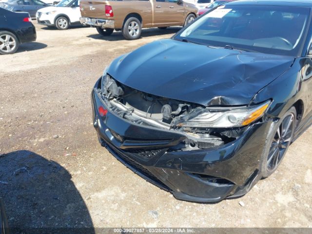 4T1B61HK8JU153976 Toyota CAMRY XSE