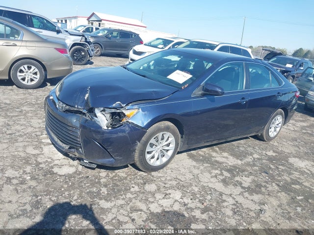 Toyota CAMRY LE 2015 4T1BF1FK4FU938327 Image 2