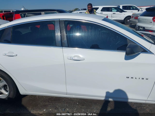 Chevrolet MALIBU LS 2016 1G1ZB5ST5GF257807 Image 14