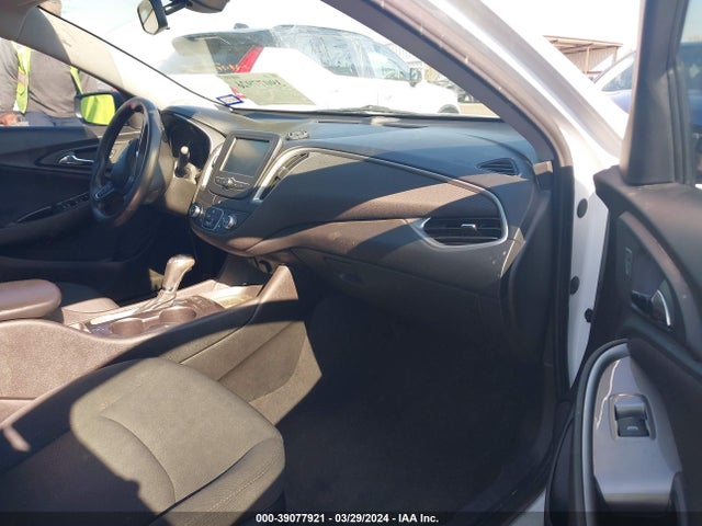 Chevrolet MALIBU LS 2016 1G1ZB5ST5GF257807 Image 5