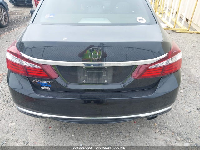 Honda ACCORD LX 2017 1HGCR2F3XHA176643 Image 17