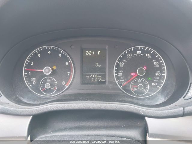 1VWAT7A3XFC122785 Volkswagen Passat 1.8t Limited Edition