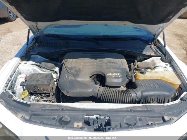 2C3CCABG0GH223850 Chrysler 300