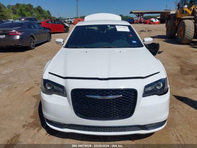 2C3CCABG0GH223850 Chrysler 300