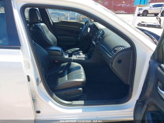 2C3CCABG0GH223850 Chrysler 300