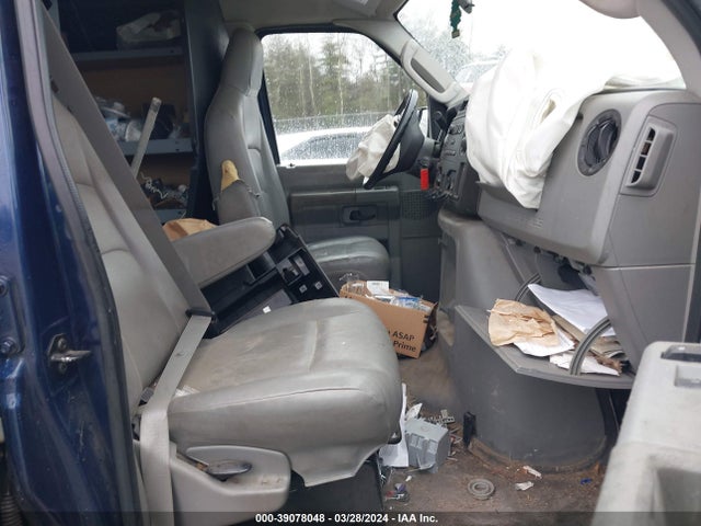Ford E-150 Commercial 2014 1FTNE1EW7EDA10597 Image 5