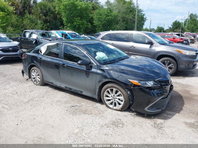 Toyota CAMRY LE 2023 4T1R11AK6PU083992 main image