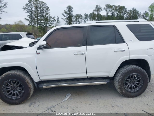 Toyota 4runner Sr5 Premium 2017 JTEBU5JR1H5425051 Image 14