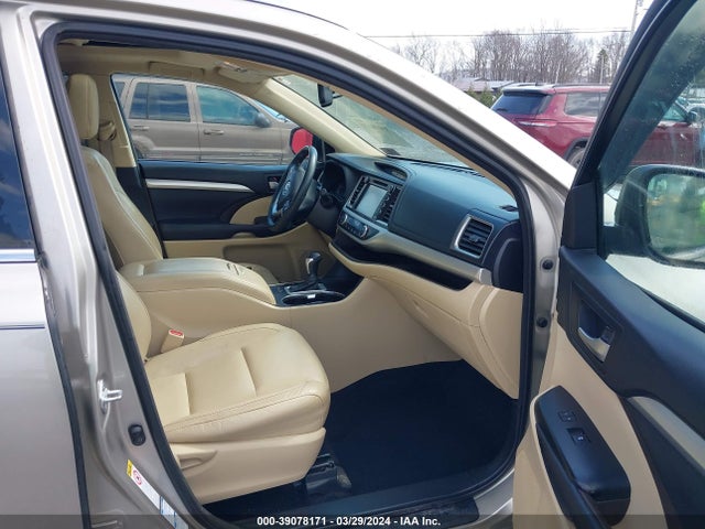 Toyota Highlander Xle V6 2016 5TDJKRFH4GS313558 Image 5