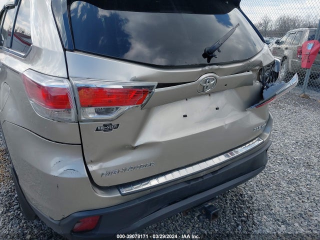Toyota Highlander Xle V6 2016 5TDJKRFH4GS313558 Image 6