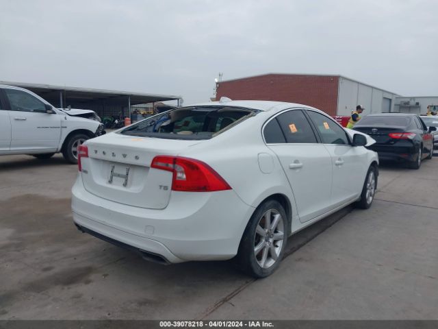 YV126MFK8G2413655 Volvo S60 T5 Drive-e Premier