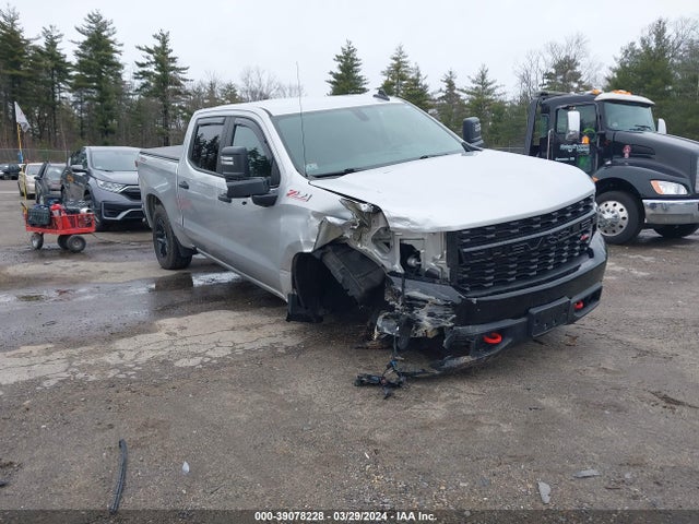 Chevrolet Silverado 1500 4wd  Short Bed Custom Trail Boss 2020 3GCPYCEF2LG444695 zdjęcie główne
