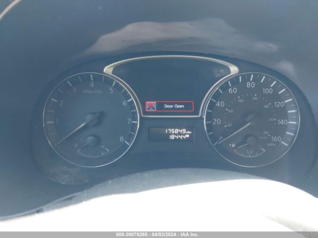 5N1AR2MN4EC697041 Nissan Pathfinder Platinum