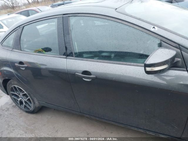 1FADP3H2XHL306448 Ford FOCUS SEL
