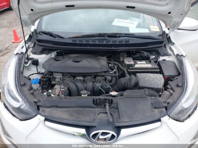 5NPDH4AE3EH481819 Hyundai ELANTRA SE