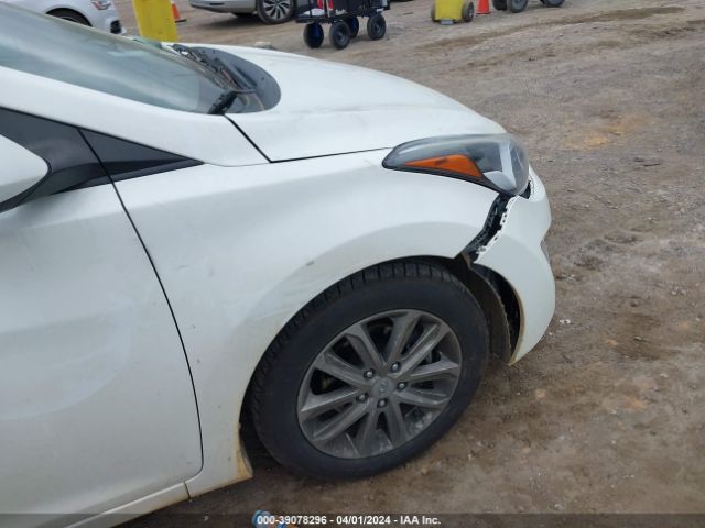 5NPDH4AE3EH481819 Hyundai ELANTRA SE