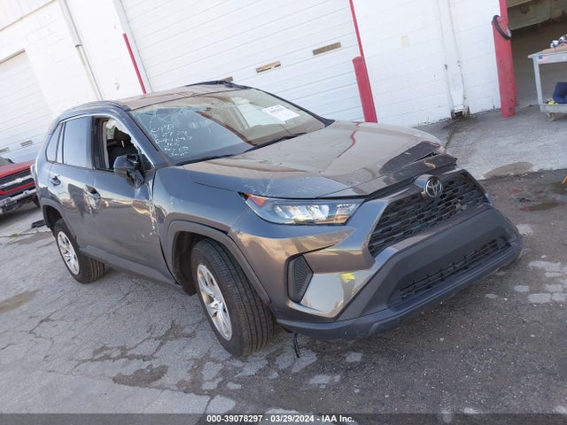 Toyota RAV4 LE 2021 2T3H1RFV8MC157494 Image 1
